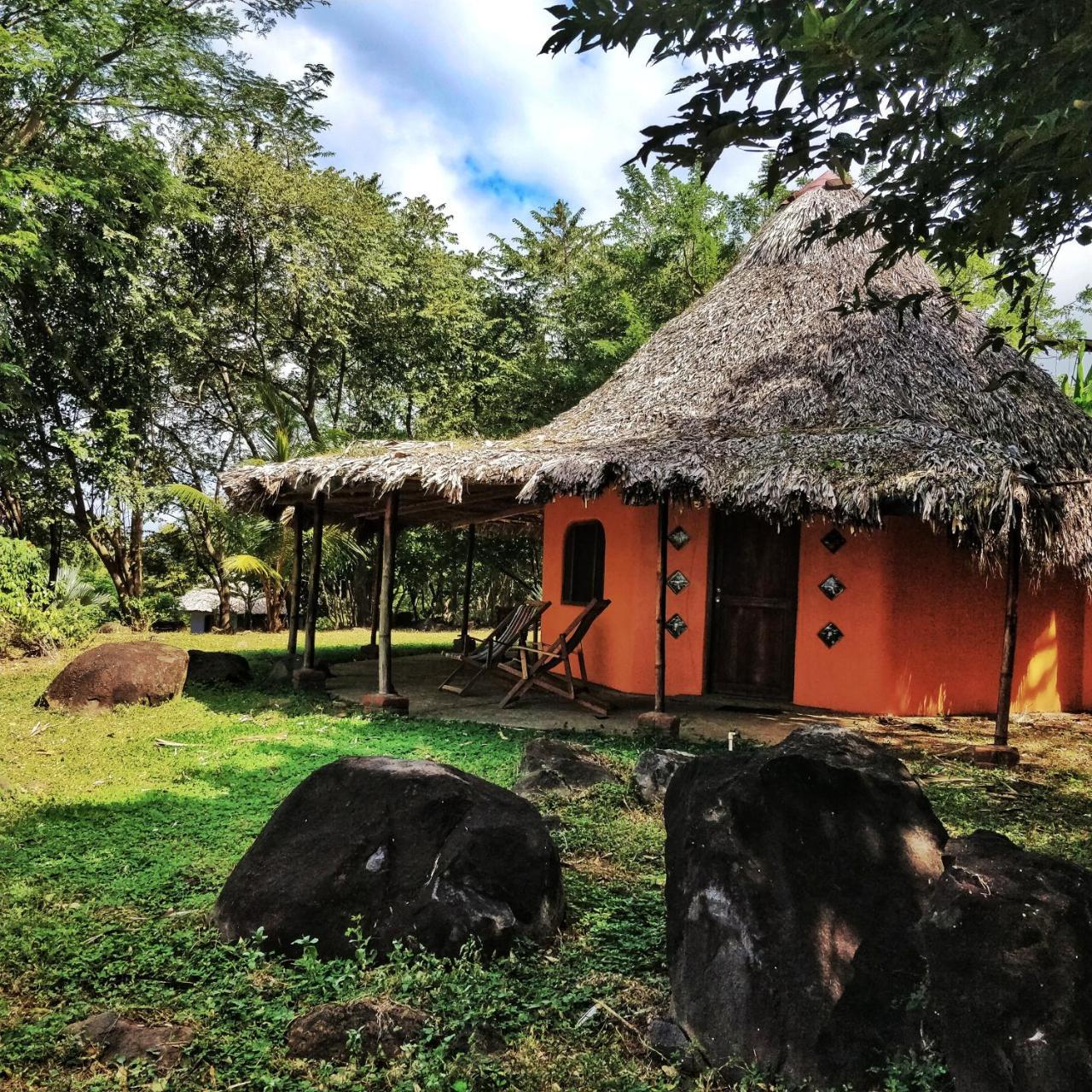 Finca Del Sol Eco Lodge Santa Cruz Екстериор снимка